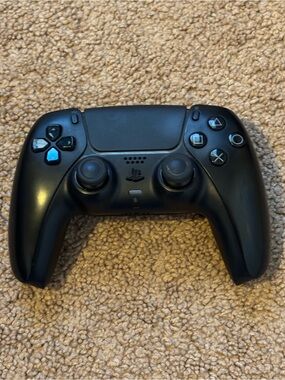 Sony PS5 DualSense Wireless Controller in Black